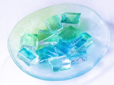 琥珀糖とは？琥珀糖の注文・購入で参考になるサイトは“琥珀糖らぼ”！